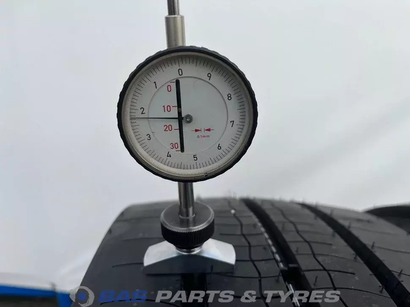 Bridgestone - الإطارات - شاحنة: صور 3 Bridgestone - الإطارات - شاحنة: صور 3