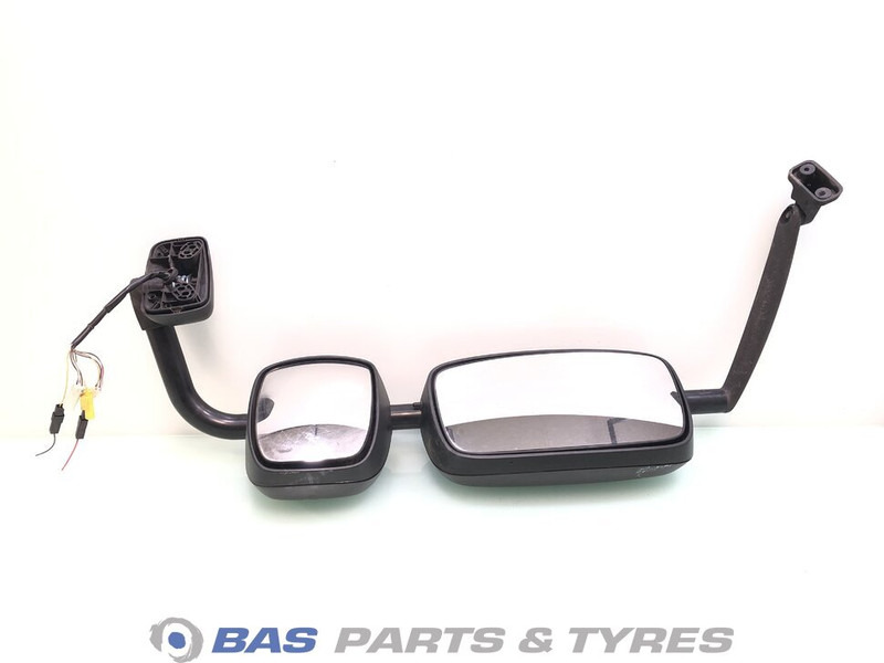 DAF CF Euro 6 Spiegel DAF Rechts 1813005 - المرآة الخلفية - شاحنة: صور 1 DAF CF Euro 6 Spiegel DAF Rechts 1813005 - المرآة الخلفية - شاحنة: صور 1