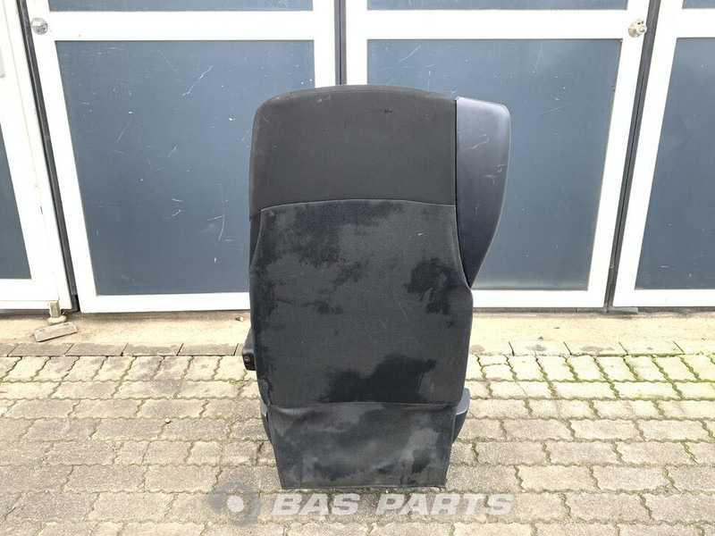 DAF CF Euro 6 - مقاعد السيارات - شاحنة: صور 3 DAF CF Euro 6 - مقاعد السيارات - شاحنة: صور 3