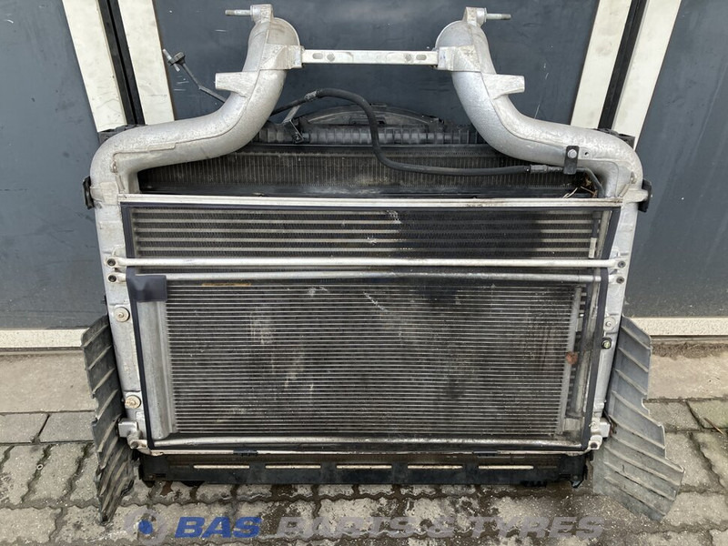 DAF CF Euro 6 - المشعاع - شاحنة: صور 2 DAF CF Euro 6 - المشعاع - شاحنة: صور 2