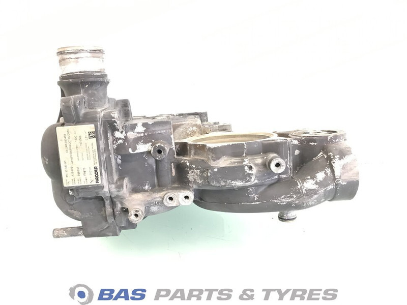 DAF Koelvloeistofpomp DAF 1919875 - مضخة المبرد - شاحنة: صور 2 DAF Koelvloeistofpomp DAF 1919875 - مضخة المبرد - شاحنة: صور 2