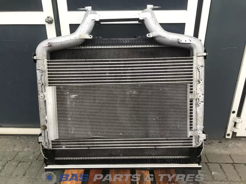 DAF XF G2 Koelerpakket DAF MX13 355 H5 1940147 - المشعاع - شاحنة: صور 2 DAF XF G2 Koelerpakket DAF MX13 355 H5 1940147 - المشعاع - شاحنة: صور 2