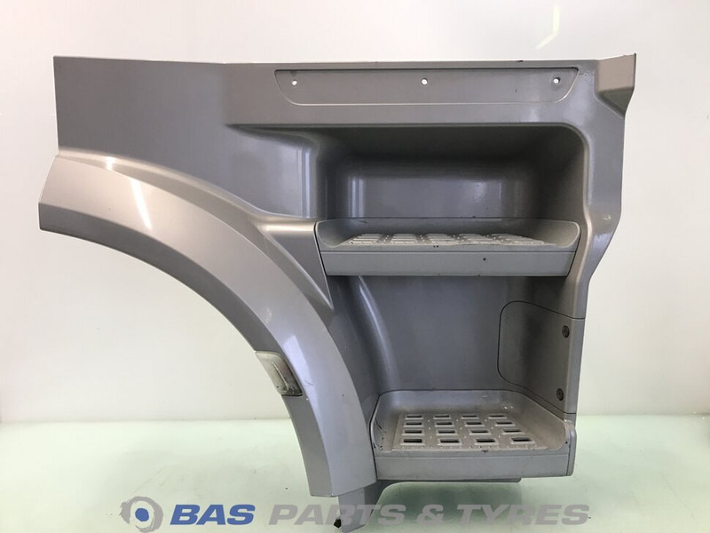 DAF XF106 Opstap Rechts DAF 1835024 - هيكل السيارة الخارجية - شاحنة: صور 1 DAF XF106 Opstap Rechts DAF 1835024 - هيكل السيارة الخارجية - شاحنة: صور 1