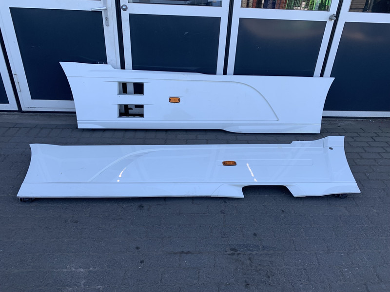 DAF XF106 - هيكل السيارة الخارجية - شاحنة: صور 1 DAF XF106 - هيكل السيارة الخارجية - شاحنة: صور 1