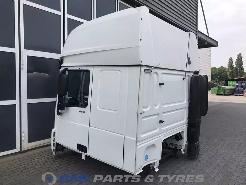 DAF XF106 - الكابينة والداخلية - شاحنة: صور 3 DAF XF106 - الكابينة والداخلية - شاحنة: صور 3