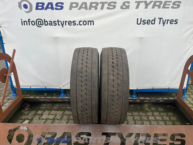 Goodyear Goodyear 315/70R22.5 Kmax S HL G2 156/150 M+S 3PMSF gebruikte set - الإطارات - شاحنة: صور 1 Goodyear Goodyear 315/70R22.5 Kmax S HL G2 156/150 M+S 3PMSF gebruikte set - الإطارات - شاحنة: صور 1
