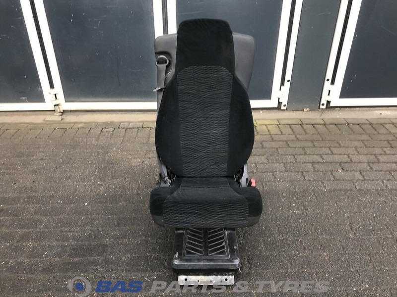 Mercedes-Benz Actros MP4 Bijrijdersstoel Mercedes A 960 910 38 03 - مقاعد السيارات - شاحنة: صور 1 Mercedes-Benz Actros MP4 Bijrijdersstoel Mercedes A 960 910 38 03 - مقاعد السيارات - شاحنة: صور 1