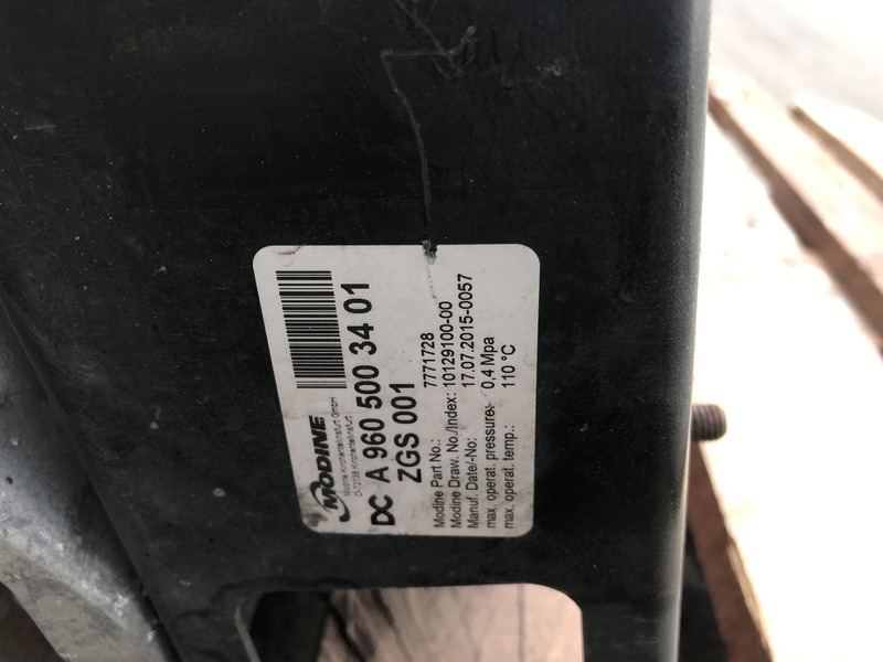 Mercedes-Benz Actros MP4 Koelerpakket Mercedes OM470LA 395 A 960 500 00 02 - المشعاع - شاحنة: صور 3 Mercedes-Benz Actros MP4 Koelerpakket Mercedes OM470LA 395 A 960 500 00 02 - المشعاع - شاحنة: صور 3