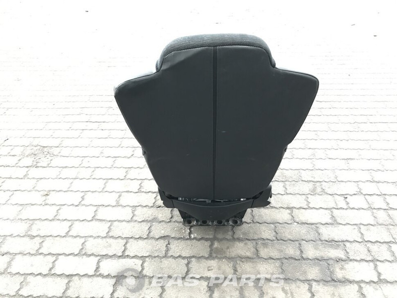 Mercedes-Benz Actros MP4 - مقاعد السيارات - شاحنة: صور 3 Mercedes-Benz Actros MP4 - مقاعد السيارات - شاحنة: صور 3