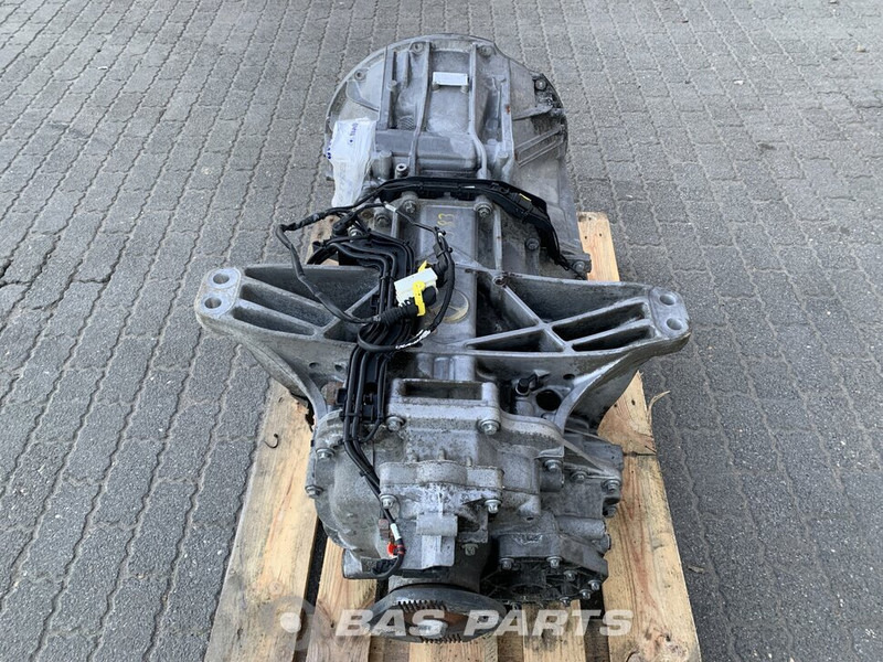 Mercedes-Benz Actros MP4 - علبة التروس - شاحنة: صور 2 Mercedes-Benz Actros MP4 - علبة التروس - شاحنة: صور 2