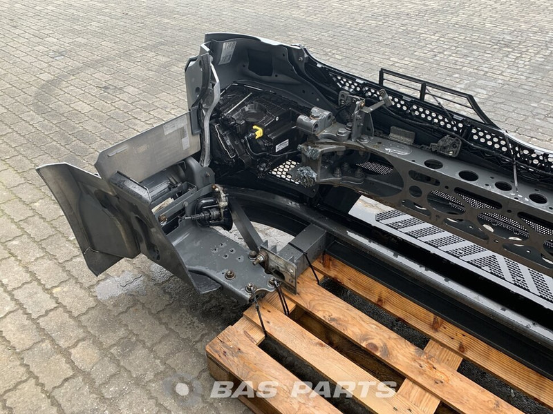 Mercedes-Benz Antos MP4 - كأس مترعة - شاحنة: صور 4 Mercedes-Benz Antos MP4 - كأس مترعة - شاحنة: صور 4