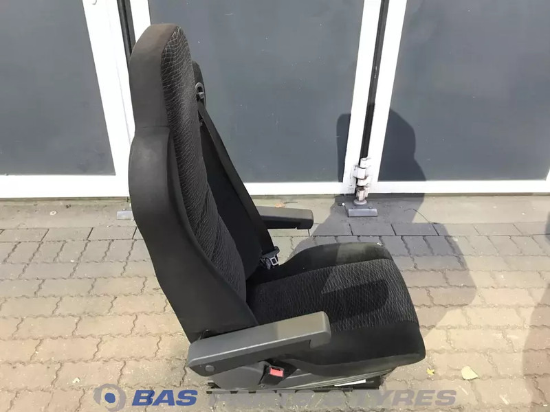 Mercedes-Benz Atego Bestuurdersstoel Mercedes A 967 910 29 01 - مقاعد السيارات - شاحنة: صور 4 Mercedes-Benz Atego Bestuurdersstoel Mercedes A 967 910 29 01 - مقاعد السيارات - شاحنة: صور 4