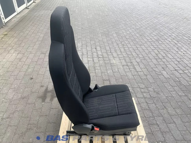 Mercedes-Benz Atego MP4 Bestuurdersstoel Mercedes A 967 910 13 01 - مقاعد السيارات - شاحنة: صور 4 Mercedes-Benz Atego MP4 Bestuurdersstoel Mercedes A 967 910 13 01 - مقاعد السيارات - شاحنة: صور 4