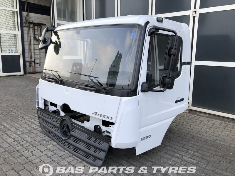 Mercedes-Benz Atego MP4 Mercedes ClassicSpace S-cab L1H1 A 973 600 00 20 - الكابينة والداخلية - شاحنة: صور 1 Mercedes-Benz Atego MP4 Mercedes ClassicSpace S-cab L1H1 A 973 600 00 20 - الكابينة والداخلية - شاحنة: صور 1