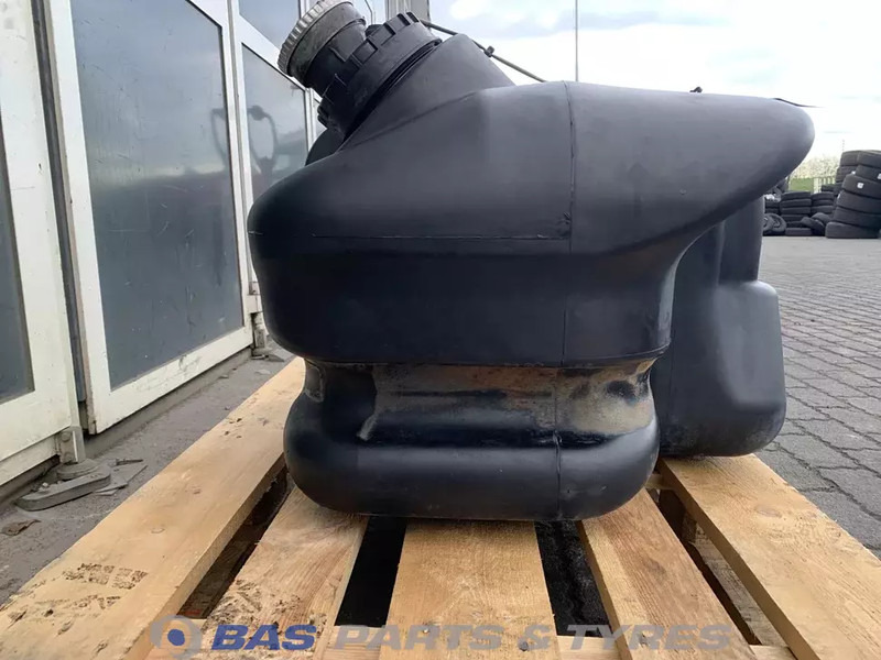 Mercedes-Benz Brandstoftank Mercedes 120 Liter A 967 471 04 01 - خزان وقود - شاحنة: صور 4 Mercedes-Benz Brandstoftank Mercedes 120 Liter A 967 471 04 01 - خزان وقود - شاحنة: صور 4