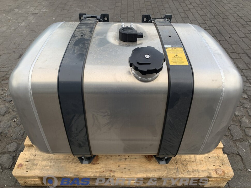Mercedes-Benz Brandstoftank Mercedes 290 Liter A 960 470 00 04 - خزان وقود - شاحنة: صور 1 Mercedes-Benz Brandstoftank Mercedes 290 Liter A 960 470 00 04 - خزان وقود - شاحنة: صور 1