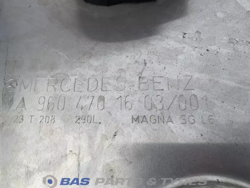 Mercedes-Benz Brandstoftank Mercedes 290 Liter A 960 470 00 04 - خزان وقود - شاحنة: صور 5 Mercedes-Benz Brandstoftank Mercedes 290 Liter A 960 470 00 04 - خزان وقود - شاحنة: صور 5