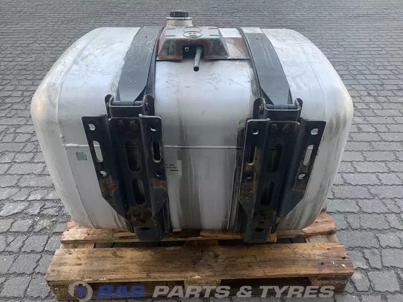 Mercedes-Benz Brandstoftank Mercedes 430 Liter A 960 475 27 03 - خزان وقود - شاحنة: صور 3 Mercedes-Benz Brandstoftank Mercedes 430 Liter A 960 475 27 03 - خزان وقود - شاحنة: صور 3