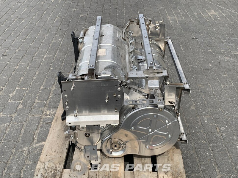 Mercedes-Benz - كاتم صوت - شاحنة: صور 2 Mercedes-Benz - كاتم صوت - شاحنة: صور 2