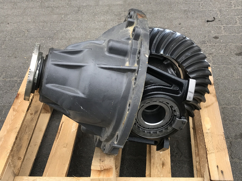 Meritor Differentieel Volvo RSS1344E P13170-E - التفاضلية والعتاد - شاحنة: صور 1 Meritor Differentieel Volvo RSS1344E P13170-E - التفاضلية والعتاد - شاحنة: صور 1