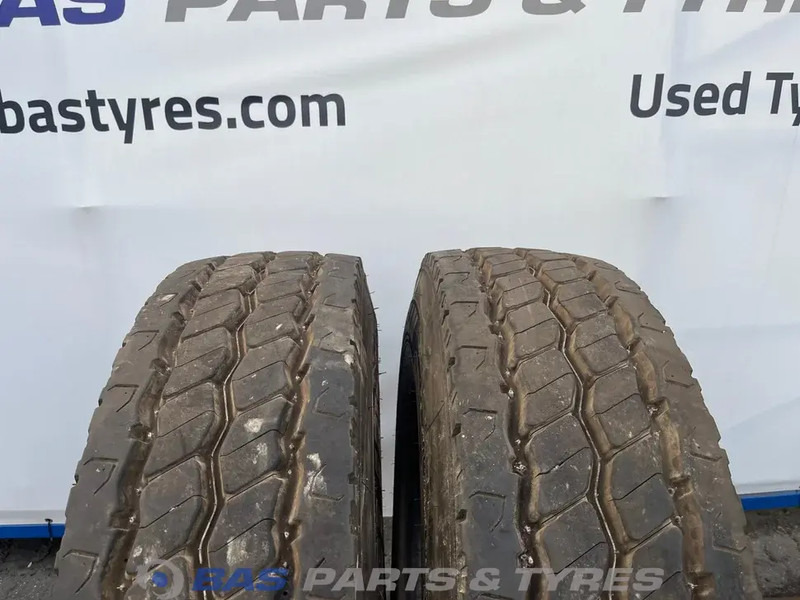 Michelin Michelin 13R22.5 X Multi Z 156/150 K M+S 3PMSF gebruikte set - الإطارات - شاحنة: صور 2 Michelin Michelin 13R22.5 X Multi Z 156/150 K M+S 3PMSF gebruikte set - الإطارات - شاحنة: صور 2