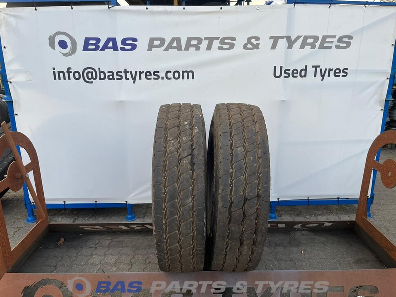 Michelin Michelin 13R22.5 X Multi Z 156/150 K M+S 3PMSF gebruikte set - الإطارات - شاحنة: صور 1 Michelin Michelin 13R22.5 X Multi Z 156/150 K M+S 3PMSF gebruikte set - الإطارات - شاحنة: صور 1