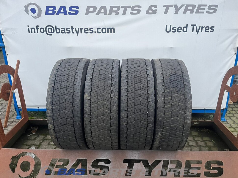 Michelin Michelin 315/70R22.5 X MULTI D 154/150 M+S 3PMSF gebruikte set - الإطارات - شاحنة: صور 1 Michelin Michelin 315/70R22.5 X MULTI D 154/150 M+S 3PMSF gebruikte set - الإطارات - شاحنة: صور 1