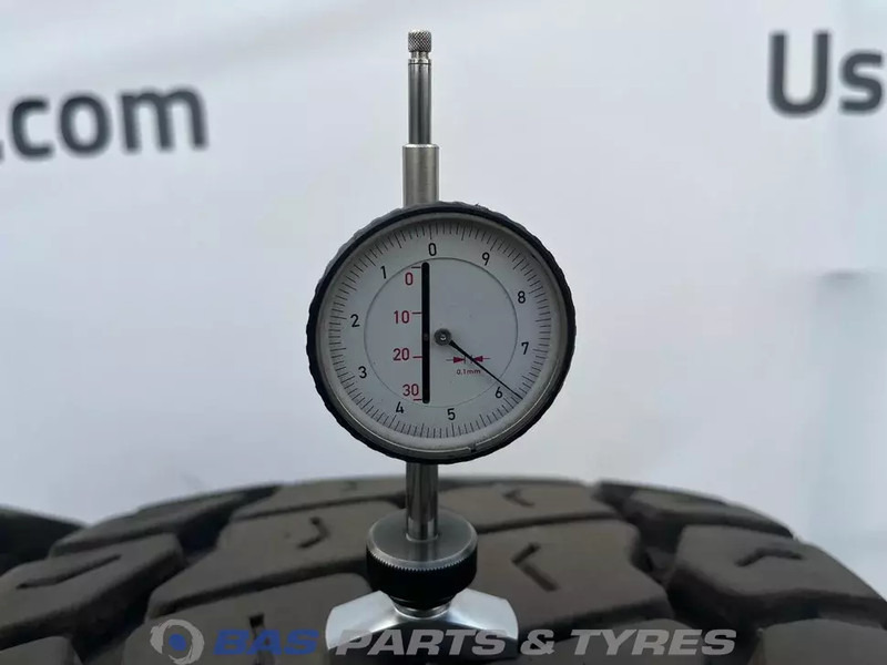 Michelin Michelin 385/65R22.5 XZY3 160 K M+S 3PMSF gebruikte set - الإطارات - شاحنة: صور 3 Michelin Michelin 385/65R22.5 XZY3 160 K M+S 3PMSF gebruikte set - الإطارات - شاحنة: صور 3