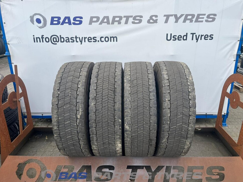 Michelin Remix Michelin Remix 315/80R22.5 X Multi D 156/150 M+S 3PMSF gebruikte set - الإطارات - شاحنة: صور 1 Michelin Remix Michelin Remix 315/80R22.5 X Multi D 156/150 M+S 3PMSF gebruikte set - الإطارات - شاحنة: صور 1