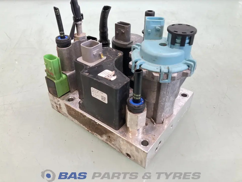 Renault AdBlue pomp Renault 7421679299 - قطع الغيار - شاحنة: صور 2 Renault AdBlue pomp Renault 7421679299 - قطع الغيار - شاحنة: صور 2