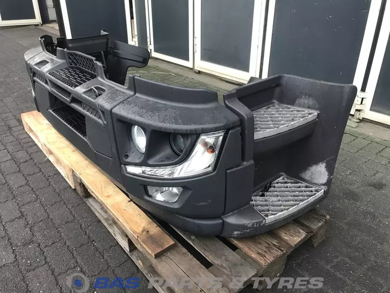 Renault D-Serie Bumper Renault 7482642303 - كأس مترعة - شاحنة: صور 2 Renault D-Serie Bumper Renault 7482642303 - كأس مترعة - شاحنة: صور 2