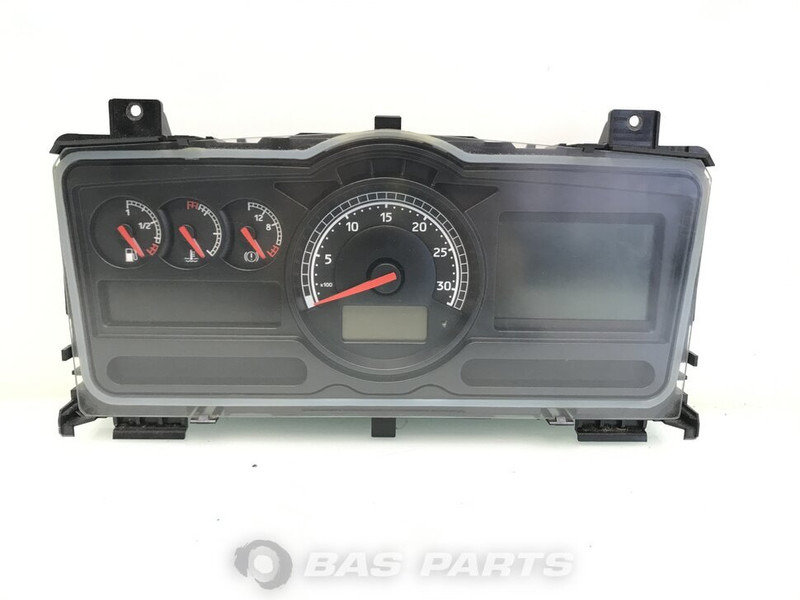 Renault Premium Euro 4-5 - لوحة القيادة - شاحنة: صور 1 Renault Premium Euro 4-5 - لوحة القيادة - شاحنة: صور 1