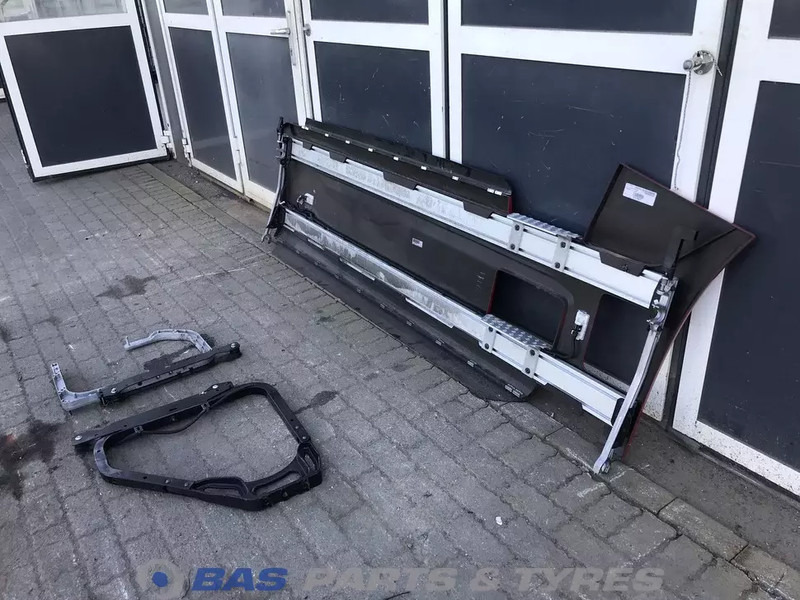 Renault T-Serie Evolution Sideskirt Set Renault 7424134838 - هيكل السيارة الخارجية - شاحنة: صور 5 Renault T-Serie Evolution Sideskirt Set Renault 7424134838 - هيكل السيارة الخارجية - شاحنة: صور 5