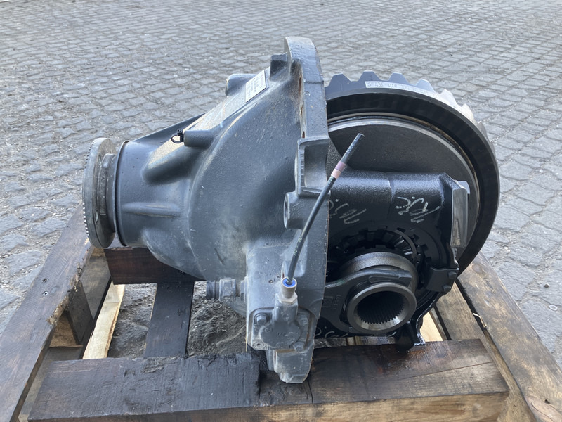 Renault  - التفاضلية والعتاد - شاحنة: صور 1 Renault  - التفاضلية والعتاد - شاحنة: صور 1