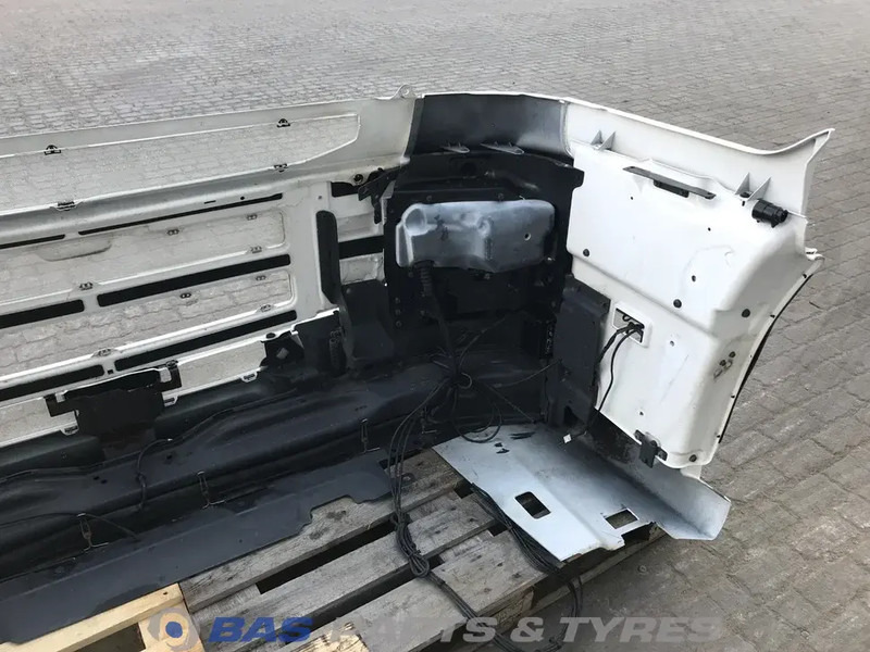 Scania R-Serie Bumper Scania 1885932 - كأس مترعة - شاحنة: صور 5 Scania R-Serie Bumper Scania 1885932 - كأس مترعة - شاحنة: صور 5