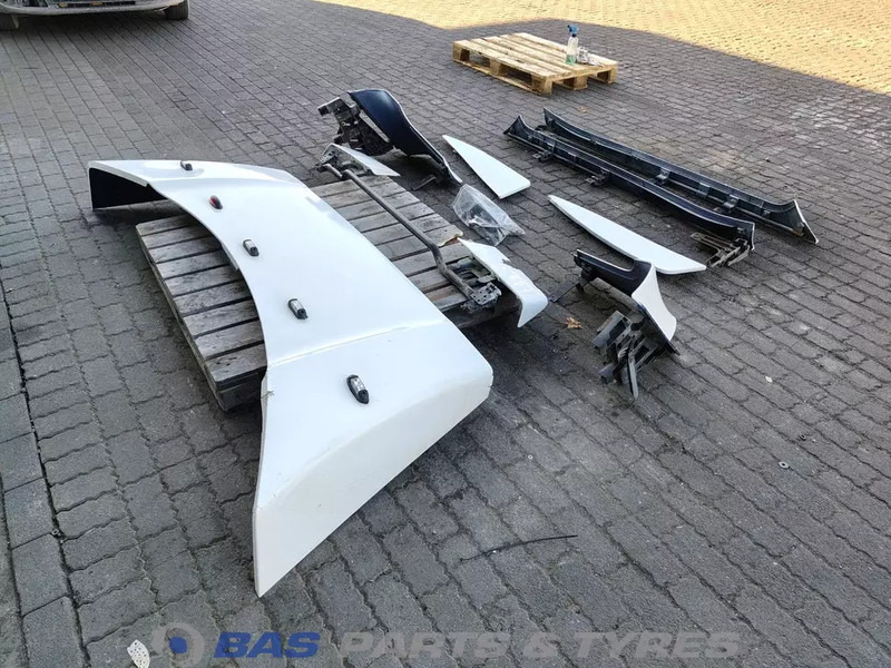 Scania R-Serie NextGen Spoilerset Scania CR-17 Normal L2H2 2720470 - الديناميكا الهوائية/ المفسدين - شاحنة: صور 4 Scania R-Serie NextGen Spoilerset Scania CR-17 Normal L2H2 2720470 - الديناميكا الهوائية/ المفسدين - شاحنة: صور 4