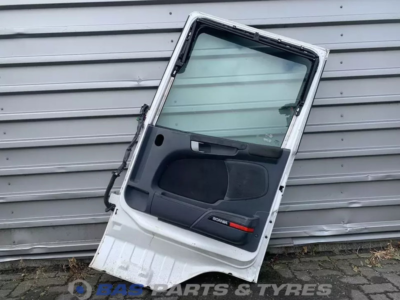 Scania R-Serie Portier Rechts Scania 1476535 - باب و قطع الغيار - شاحنة: صور 2 Scania R-Serie Portier Rechts Scania 1476535 - باب و قطع الغيار - شاحنة: صور 2