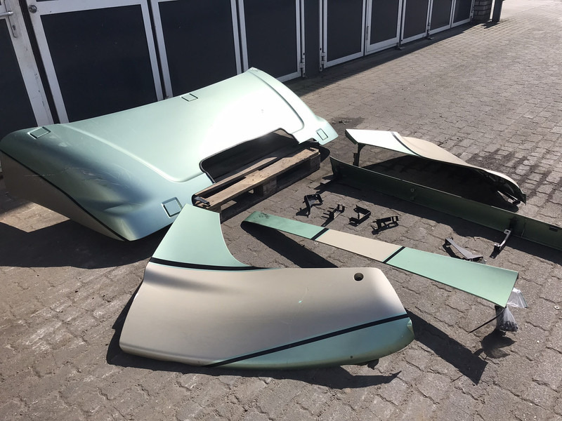 Scania R-Serie Spoilerset Scania CR-19 Highline L3H2 1757973 - الديناميكا الهوائية/ المفسدين - شاحنة: صور 3 Scania R-Serie Spoilerset Scania CR-19 Highline L3H2 1757973 - الديناميكا الهوائية/ المفسدين - شاحنة: صور 3