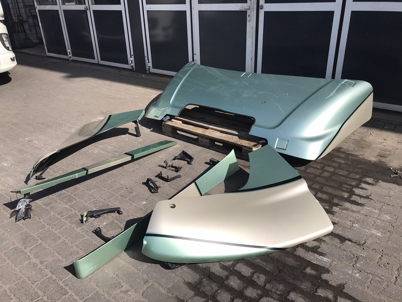 Scania R-Serie Spoilerset Scania CR-19 Highline L3H2 1757973 - الديناميكا الهوائية/ المفسدين - شاحنة: صور 2 Scania R-Serie Spoilerset Scania CR-19 Highline L3H2 1757973 - الديناميكا الهوائية/ المفسدين - شاحنة: صور 2