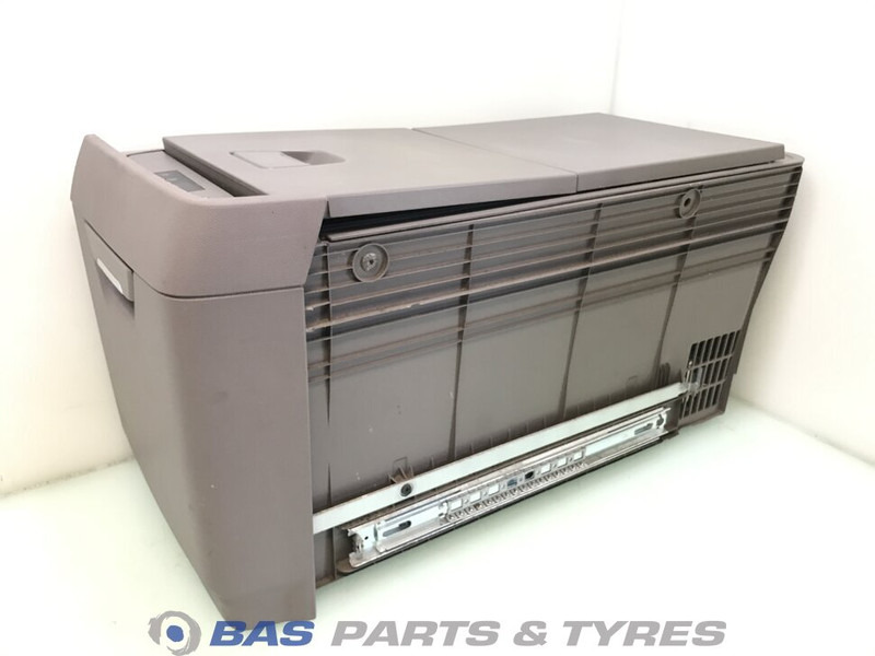 Scania S-Serie NextGen Koelkast Scania 40 Liter 2706575 - قطع الغيار - شاحنة: صور 2 Scania S-Serie NextGen Koelkast Scania 40 Liter 2706575 - قطع الغيار - شاحنة: صور 2