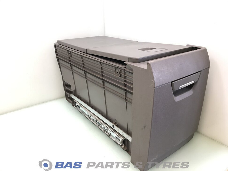 Scania S-Serie NextGen Koelkast Scania 40 Liter 2706575 - قطع الغيار - شاحنة: صور 1 Scania S-Serie NextGen Koelkast Scania 40 Liter 2706575 - قطع الغيار - شاحنة: صور 1