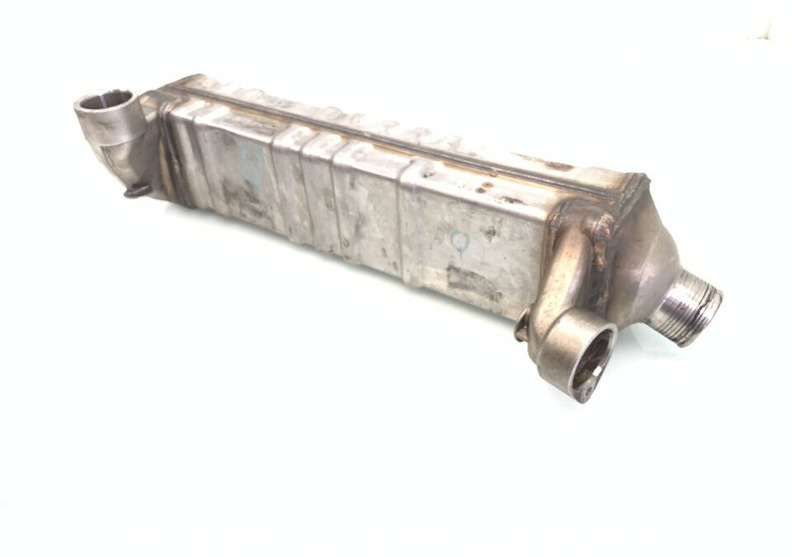 Volvo EGR koeler Volvo 20772309 - مبرد EGR - شاحنة: صور 2 Volvo EGR koeler Volvo 20772309 - مبرد EGR - شاحنة: صور 2