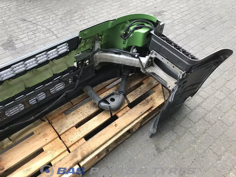 Volvo FE Euro 6 Bumper Volvo 82543887 - كأس مترعة - شاحنة: صور 5 Volvo FE Euro 6 Bumper Volvo 82543887 - كأس مترعة - شاحنة: صور 5