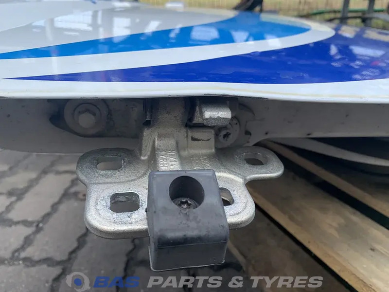 Volvo FH4 - باب و قطع الغيار - شاحنة: صور 3 Volvo FH4 - باب و قطع الغيار - شاحنة: صور 3
