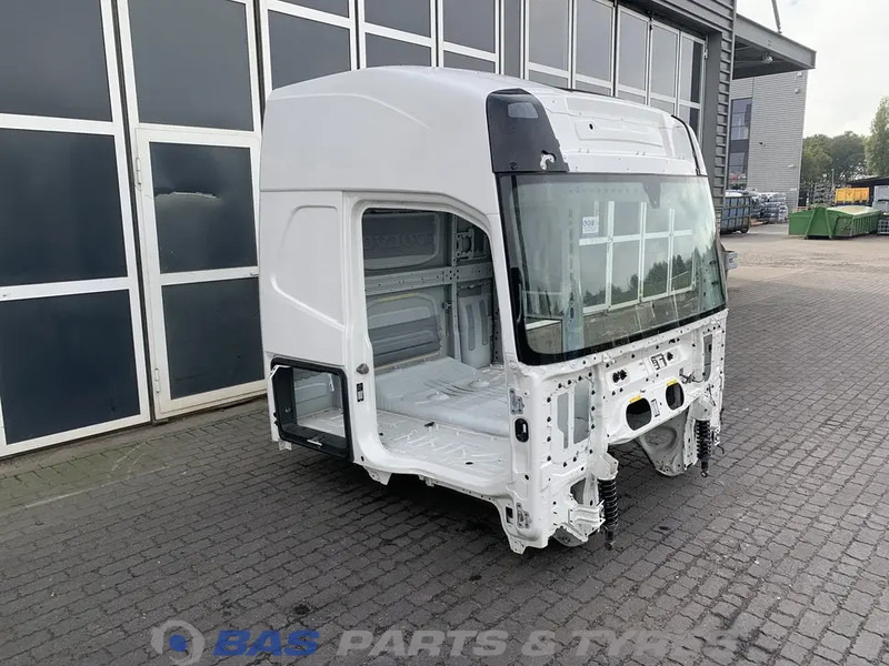 Volvo FH4 - الكابينة والداخلية - شاحنة: صور 2 Volvo FH4 - الكابينة والداخلية - شاحنة: صور 2