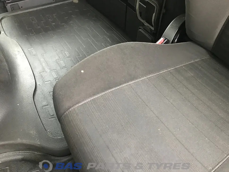 الكابينة والداخلية - شاحنة Volvo FH4: صور 11 الكابينة والداخلية - شاحنة Volvo FH4: صور 11