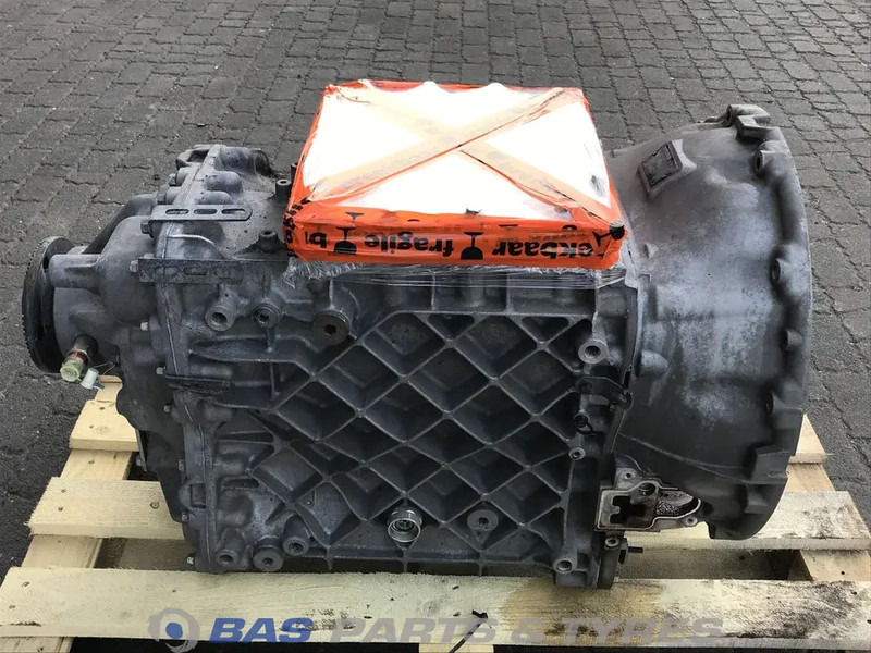 Volvo FH4 - علبة التروس - شاحنة: صور 3 Volvo FH4 - علبة التروس - شاحنة: صور 3
