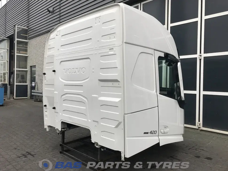 Volvo FH4 - الكابينة والداخلية - شاحنة: صور 4 Volvo FH4 - الكابينة والداخلية - شاحنة: صور 4
