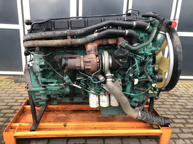 Volvo FH4 - المحرك - شاحنة: صور 3 Volvo FH4 - المحرك - شاحنة: صور 3