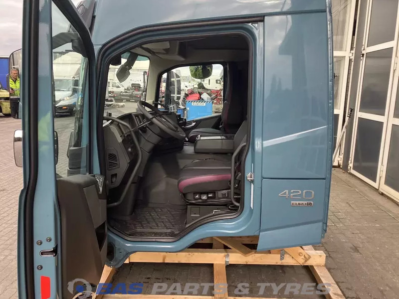 Volvo FM5 - الكابينة والداخلية - شاحنة: صور 5 Volvo FM5 - الكابينة والداخلية - شاحنة: صور 5